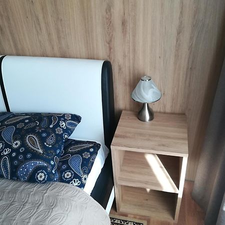 Apartment Vilnius Zemaitijos Bagian luar foto